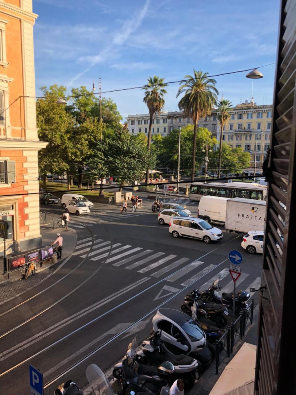 Ottaviano Lodge Roma Esterno foto